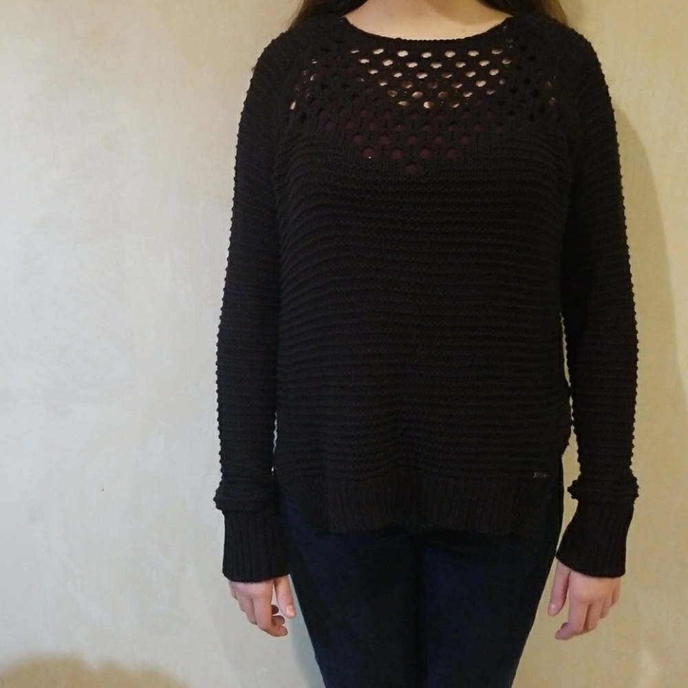 Rip Curl backstory sweater